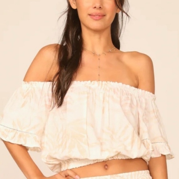 Ocean Drive Cream and Tan Ruffled Off the Shoulder Top NWOT - Picture 6 of 10
